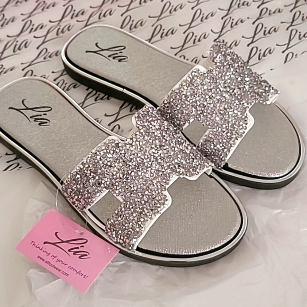 Lia Silver Sequin Glitter Slide Sandals NWT